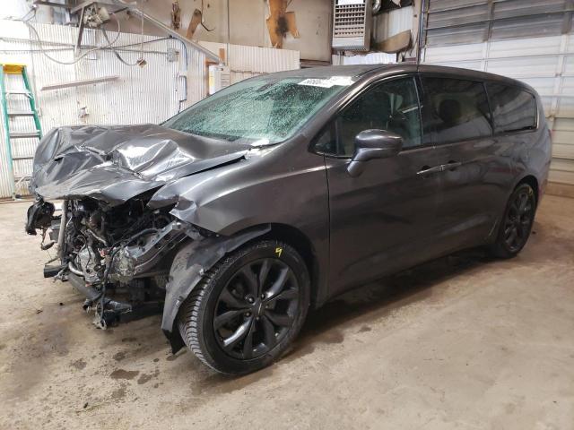 Chrysler Pacifica (2019)