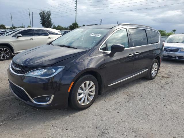 Chrysler Pacifica (2017)