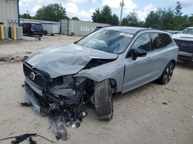 Volvo Xc60 plus (2024)