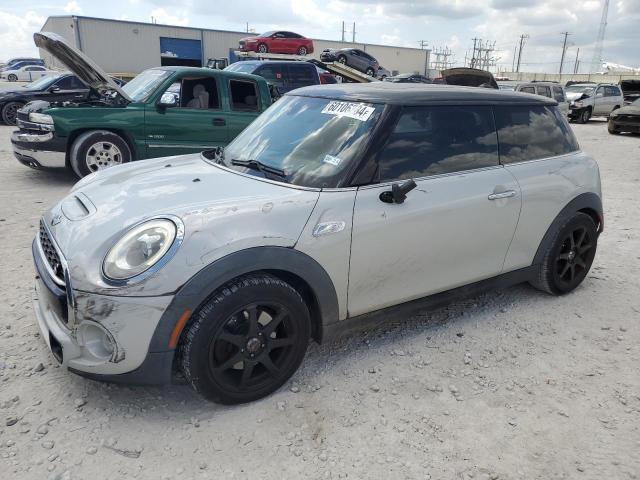 Mini Cooper (2016)