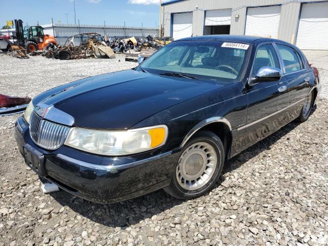 Lincoln Towncar (2001)