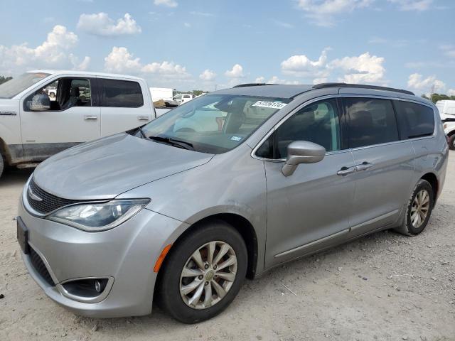 Chrysler Pacifica (2017)