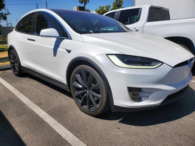 Tesla Model x (2016)