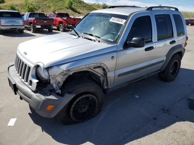 Jeep Liberty (2005)