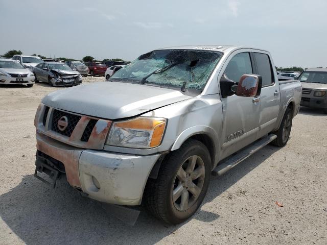 Nissan Titan (2014)