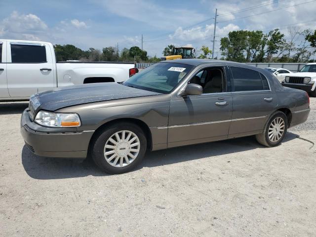 Lincoln Towncar (2003)