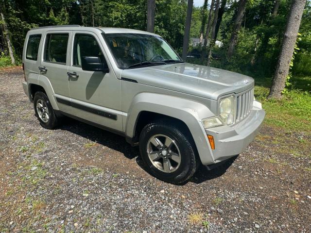 Jeep Liberty (2008)