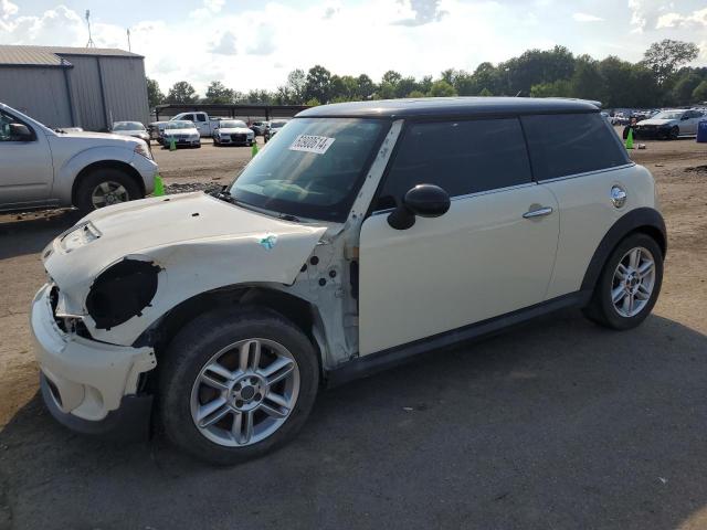 Mini Cooper (2011)