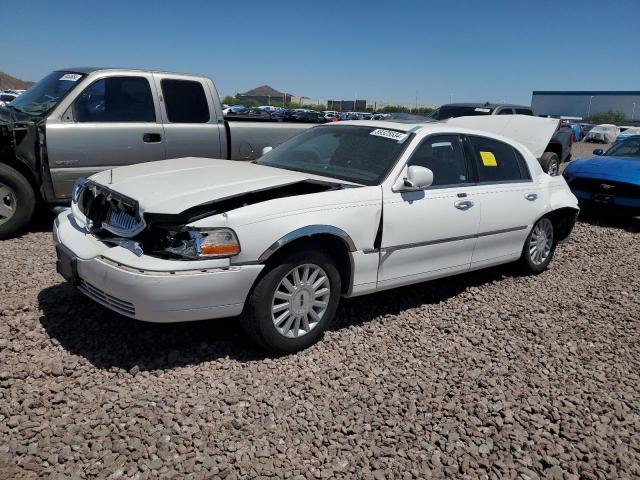 Lincoln Towncar (2005)