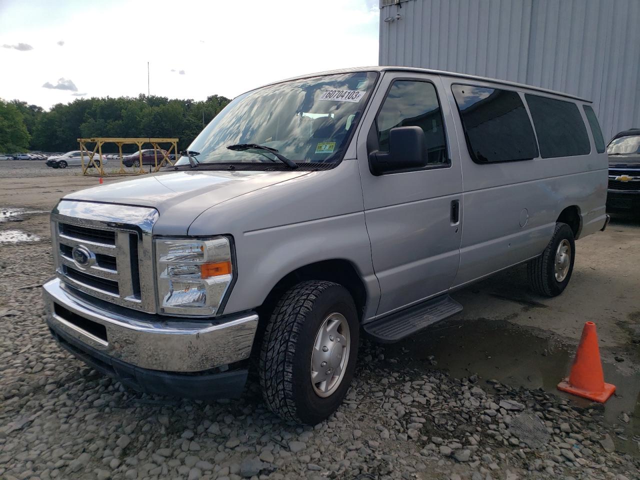 Ford Econoline (2012)