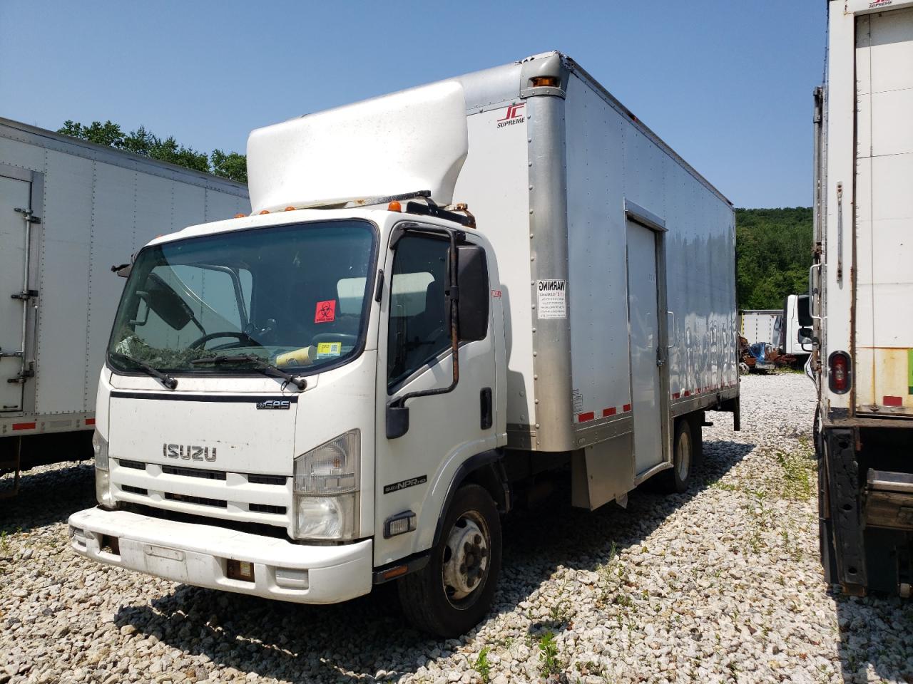 Isuzu Trooper (2012)