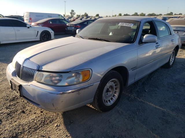 Lincoln Towncar (1999)