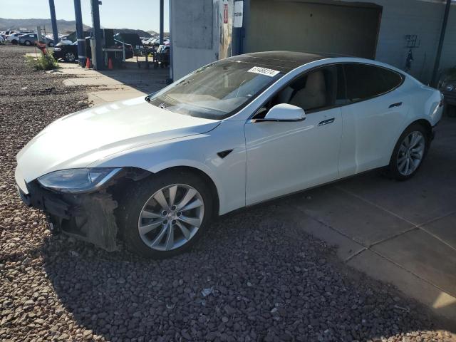 Tesla Model s (2015)