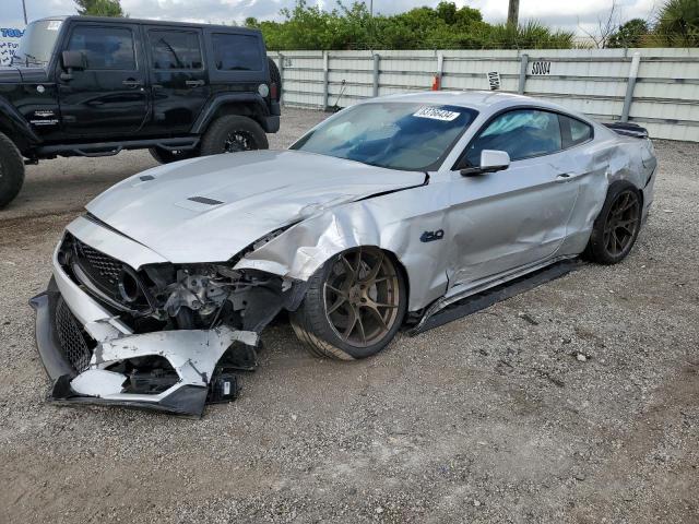 Ford Mustang gt (2019)