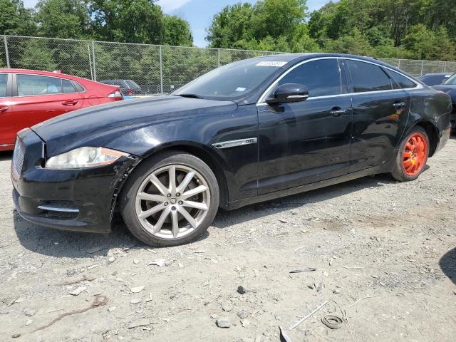 Jaguar Xj (2013)
