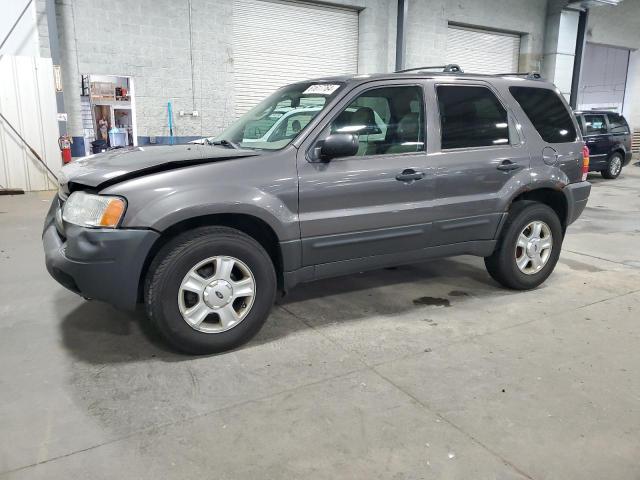 Ford Escape (2003)