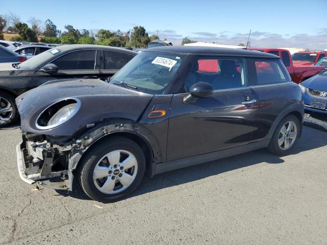 Mini Cooper (2015)