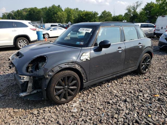Mini Cooper (2016)