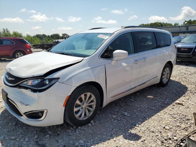 Chrysler Pacifica (2017)