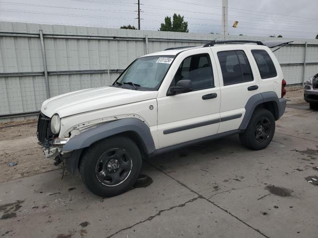 Jeep Liberty (2005)