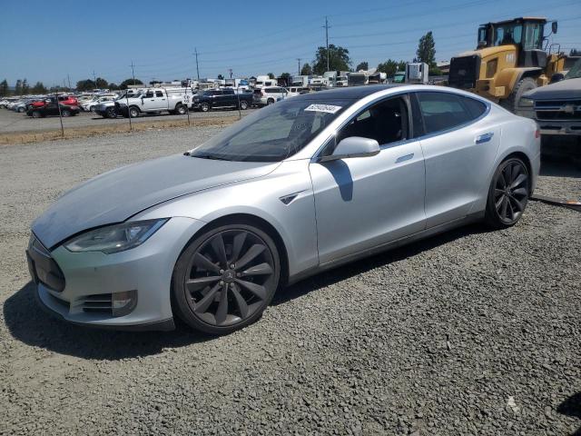 Tesla Model s (2013)