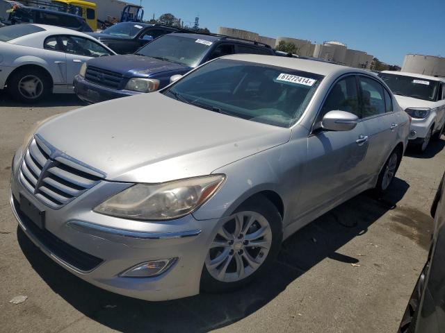 Hyundai Genesis (2013)