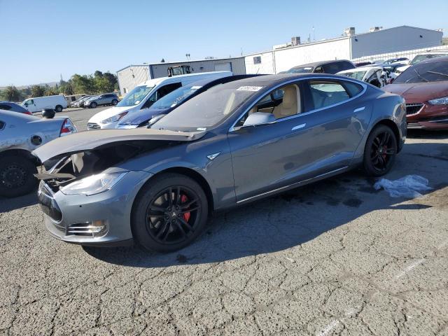 Tesla Model s (2014)