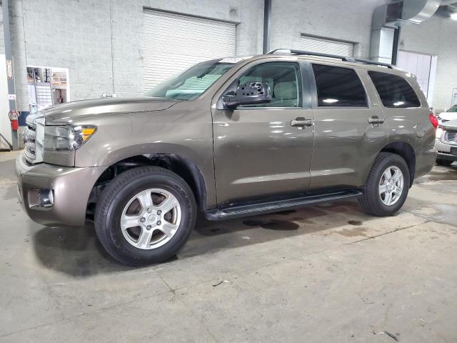 Toyota Sequoia (2013)