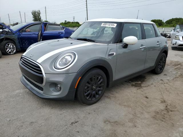 Mini Cooper (2020)