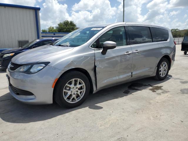 Chrysler Pacifica (2017)