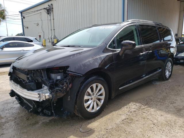 Chrysler Pacifica (2017)