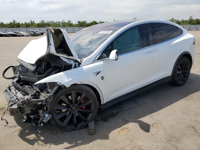 Tesla Model x (2020)