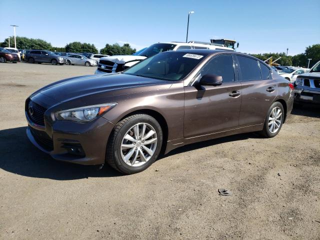 Infiniti Q50 base (2015)