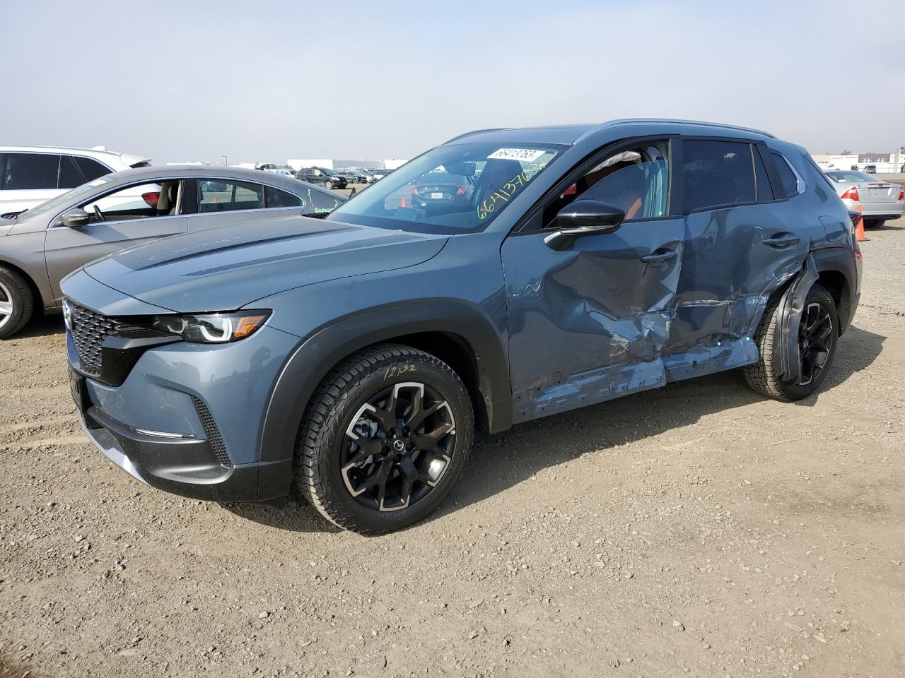 Mazda Cx-50 base (2023)