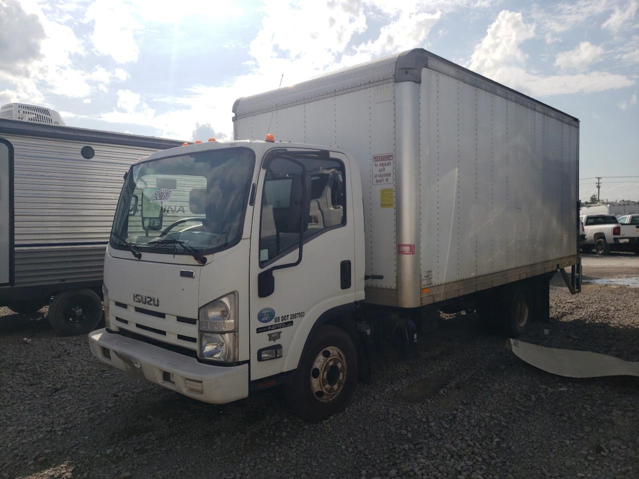 Isuzu Trooper (2014)