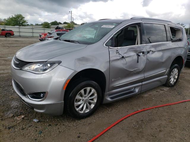 Chrysler Pacifica (2018)