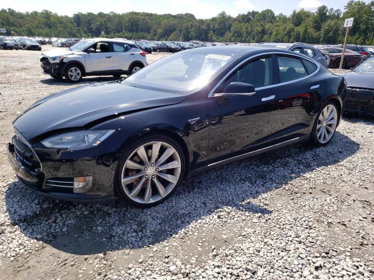 Tesla Model s (2014)