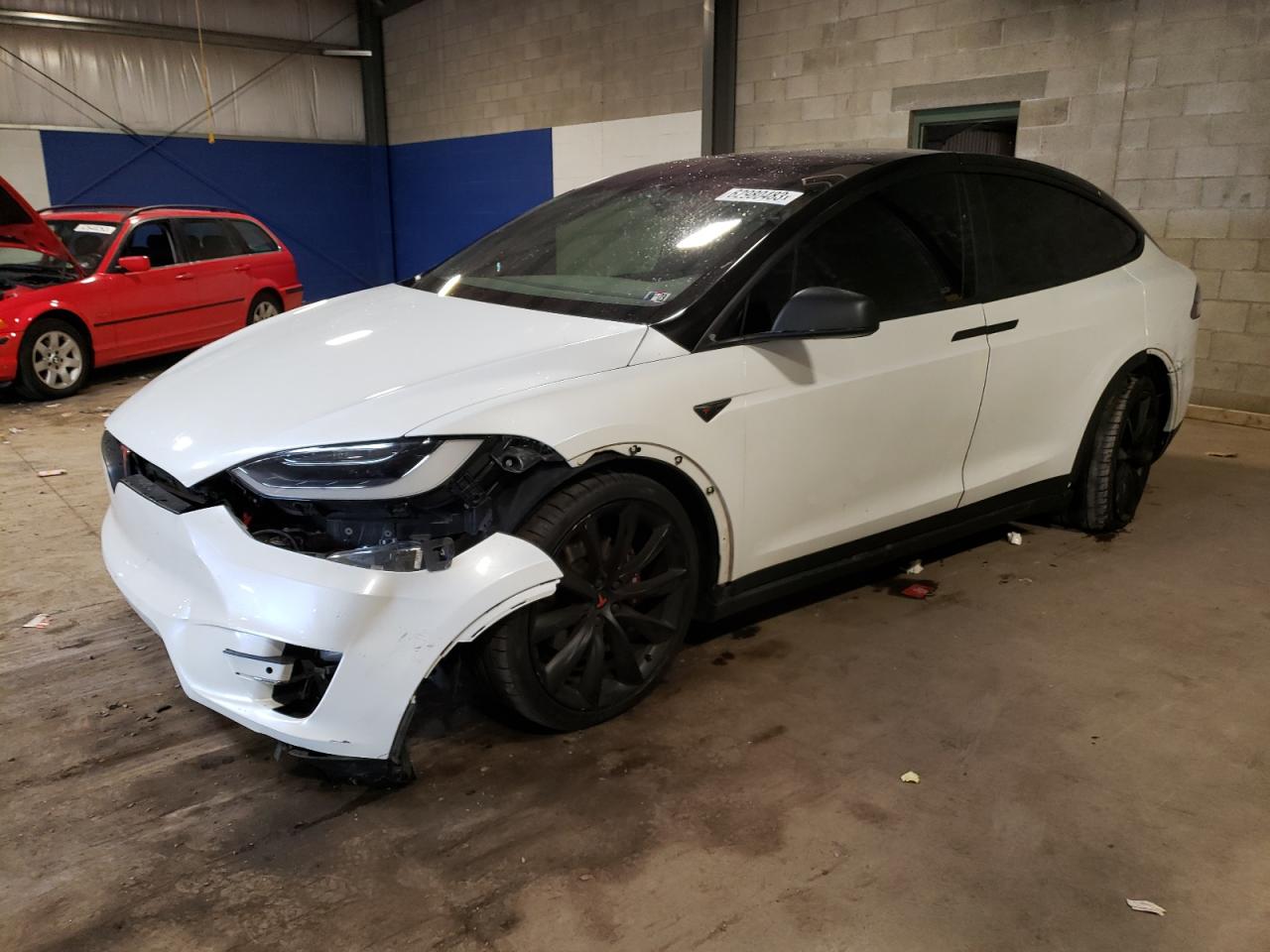 Tesla Model x (2017)