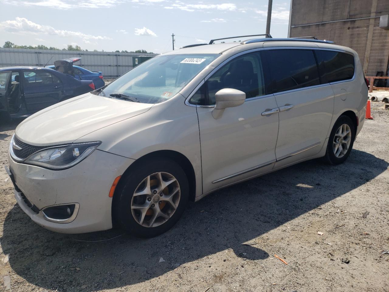 Chrysler Pacifica (2017)