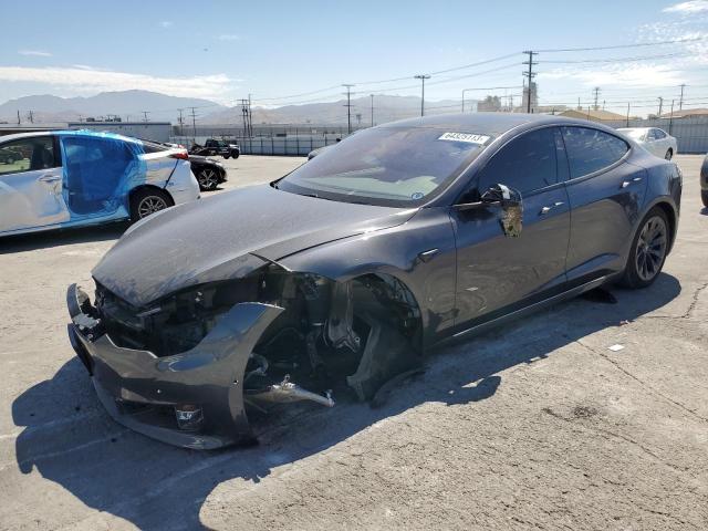 Tesla Model s (2018)