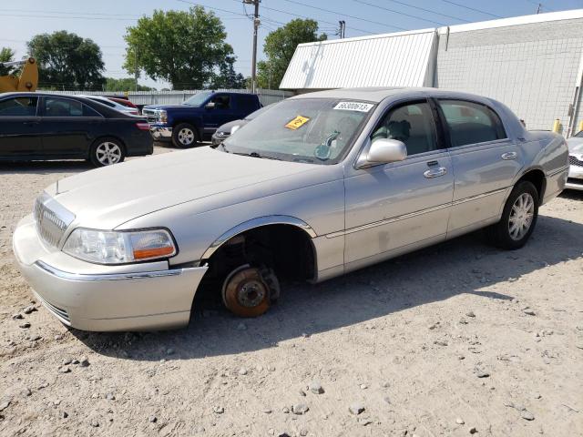 Lincoln Towncar (2007)