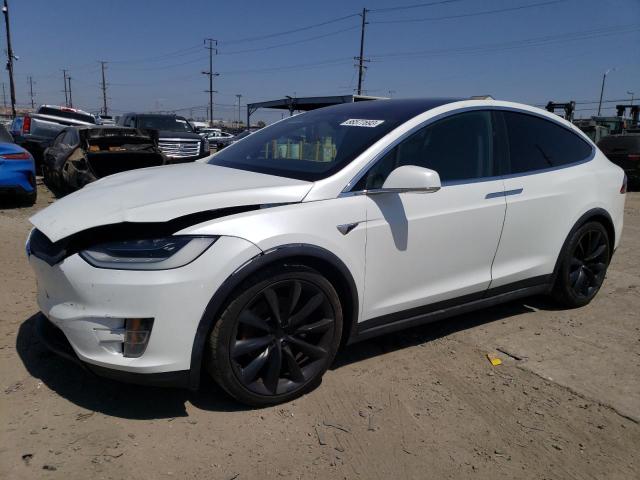 Tesla Model x (2020)