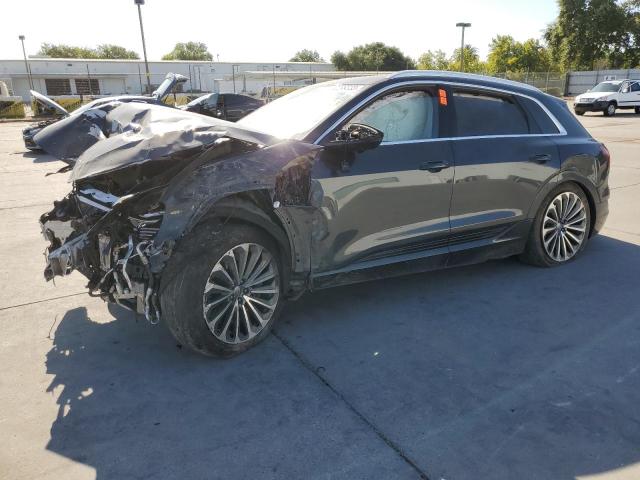 Audi E-tron (2019)