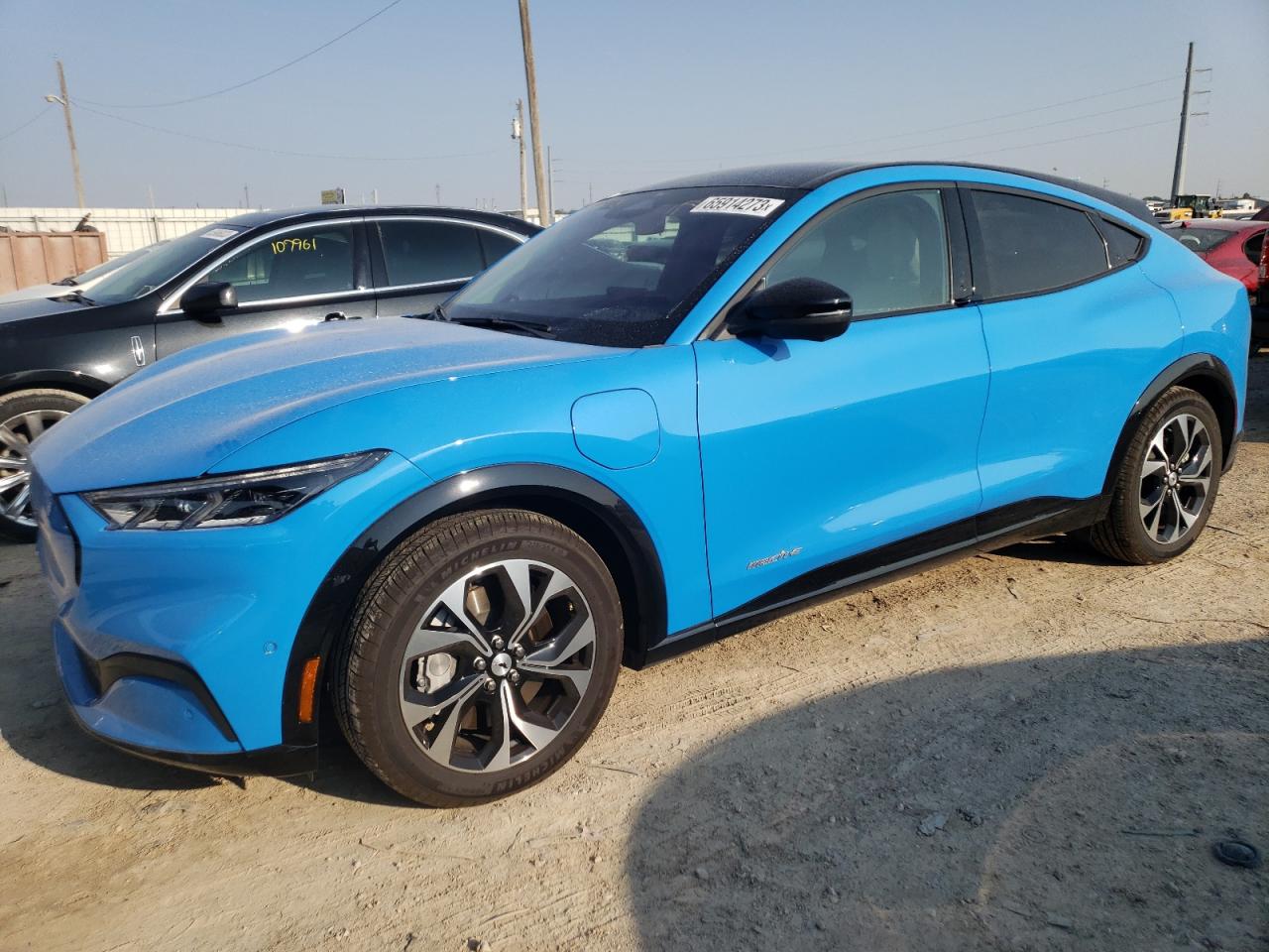 Ford Mustang ma (2022)