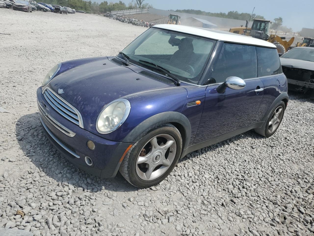 Mini Cooper (2005)