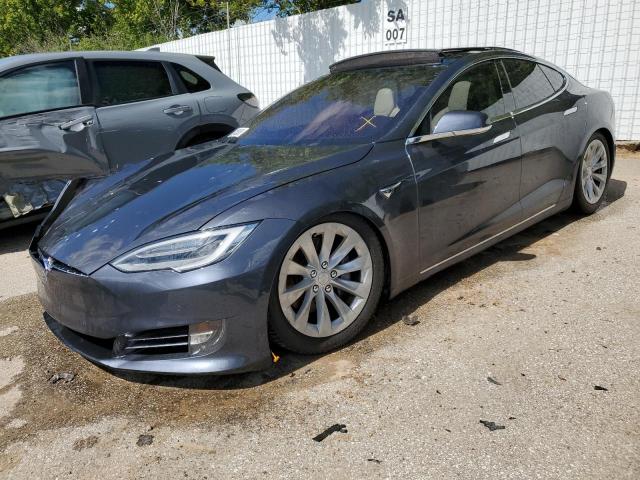 Tesla Model s (2018)