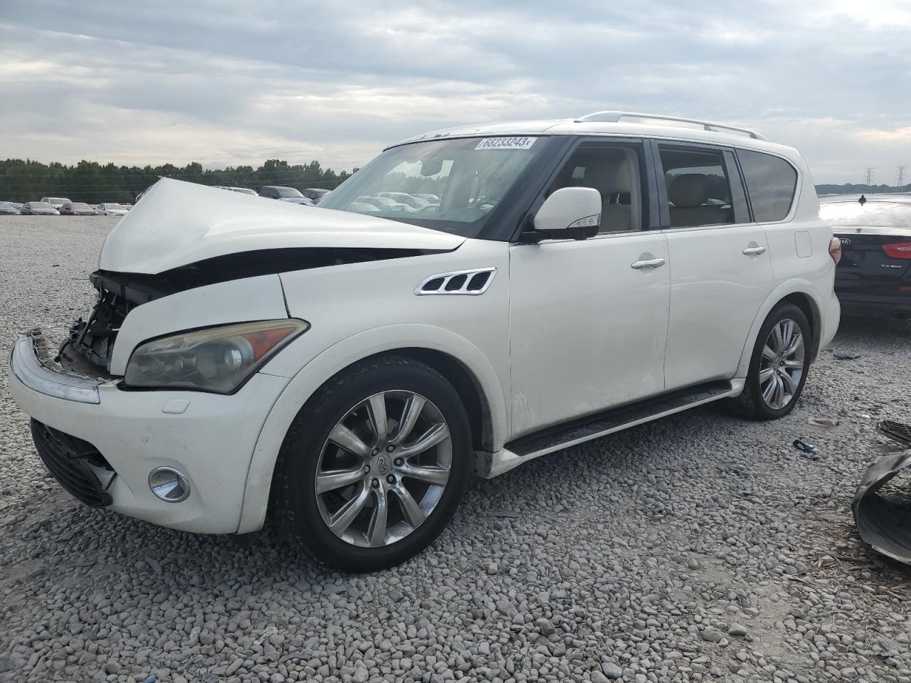 Infiniti Qx56 (2011)