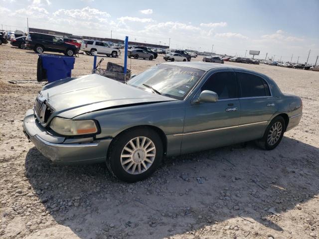 Lincoln Towncar (2005)