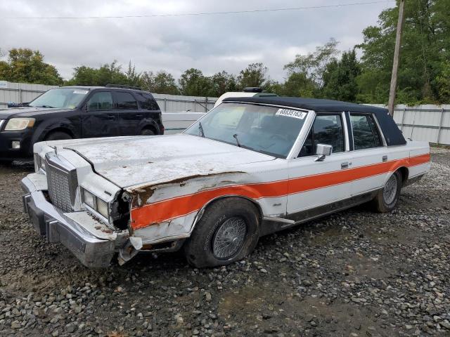 Lincoln Towncar (1986)
