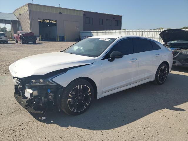 Kia K5 (2023)